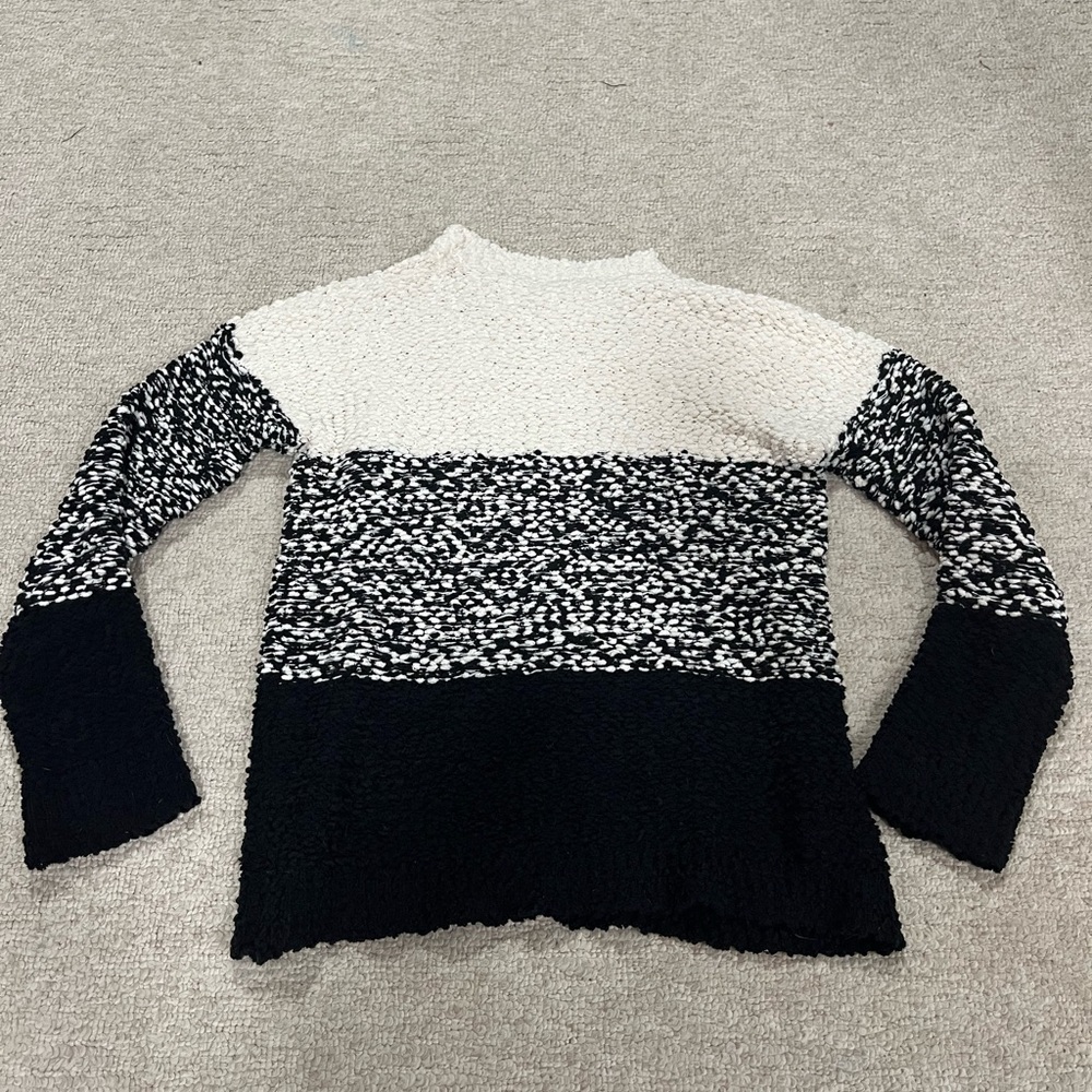 Mystree Cozy Sweater Black and White - Picture 6 of 6